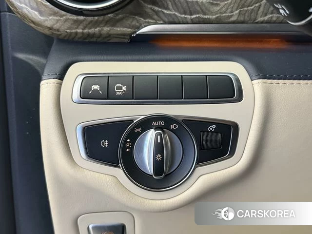 Mercedes-Benz V-Class 2021 Черный из Китая, фото 4