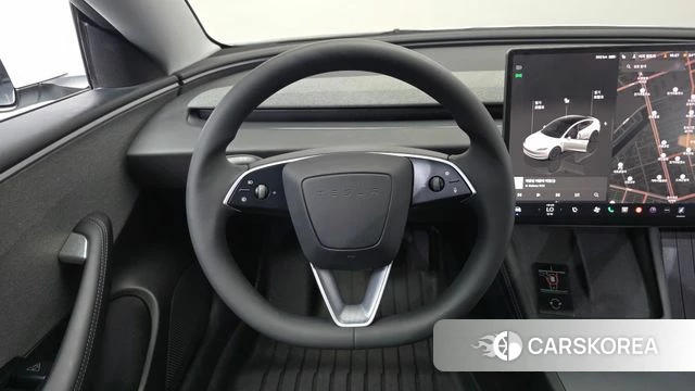 Tesla Model 3 2026 Белый из Кореи, фото 4