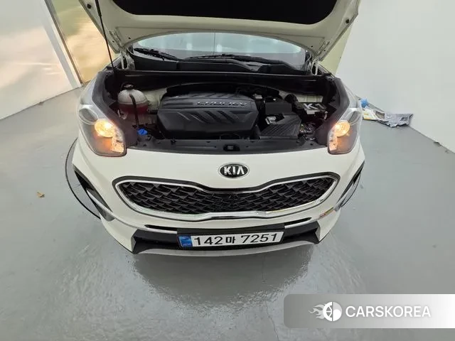 Kia Sportage The Bold 2020 Белый из Кореи, фото 4