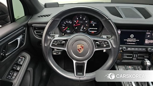 Porsche Macan 2019 Черный из Кореи, фото 4