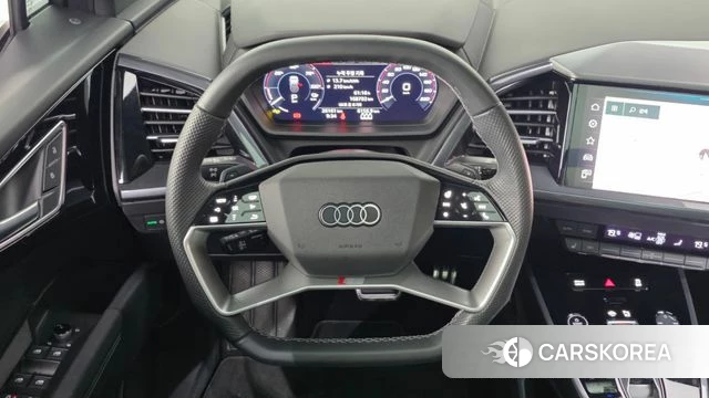 Audi Q4 e-Tron (F4) 2025 Розовый из Кореи, фото 4