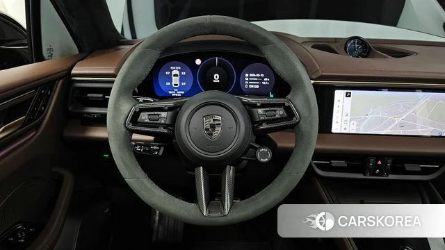 Porsche Makan EV 2025 Черный из Кореи, фото 4
