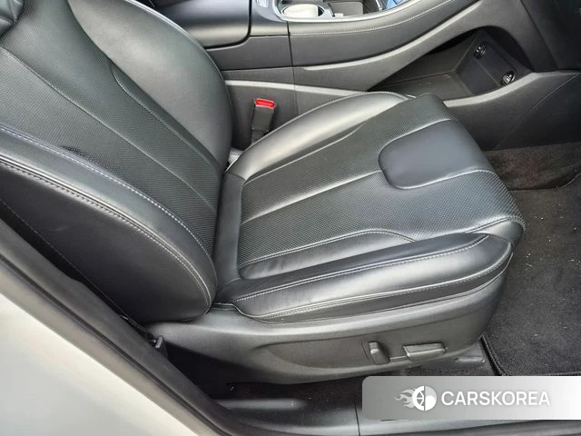 Hyundai The New Santa Fe 2020 Белый из Кореи, фото 4