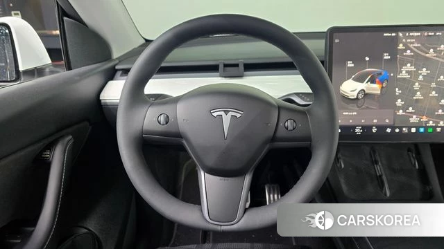 Tesla Model Y 2022 Белый из Кореи, фото 4