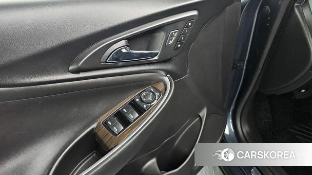 Chevrolet (GM Daewoo) The New Malibu 2019 Синий из Кореи, фото 4
