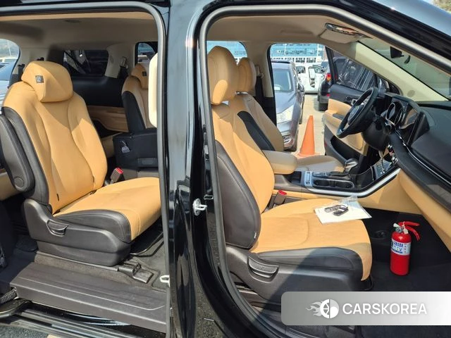 Kia Carnival 4th generation 2023 Белый из Кореи, фото 4