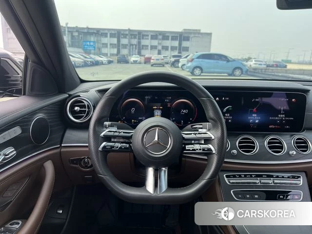 Mercedes-Benz E-Class 2021 Черный из Китая, фото 4