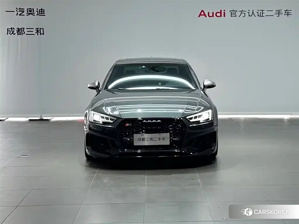 Audi S4 2018 Silver/gray из Китая, фото 4