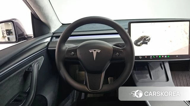 Tesla Model Y 2024 Серый из Кореи, фото 4