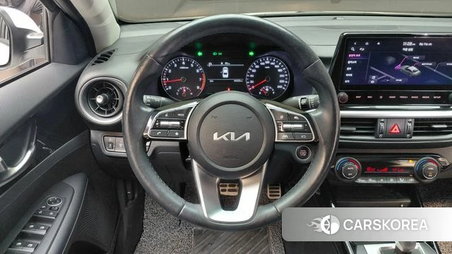 Kia The New K3 2nd generation 2022 Белый из Кореи, фото 4