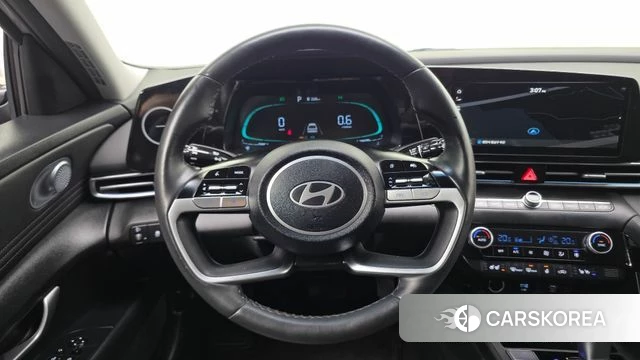 Hyundai The New Avante (CN7) 2023 Серебряный из Кореи, фото 4
