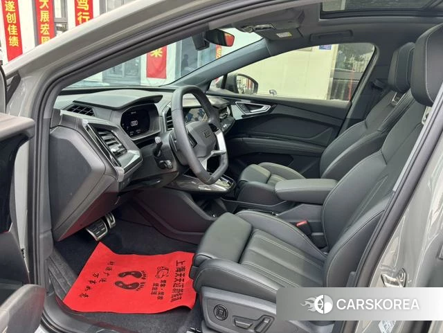 Audi Q4 2024 Зеленый из Китая, фото 4