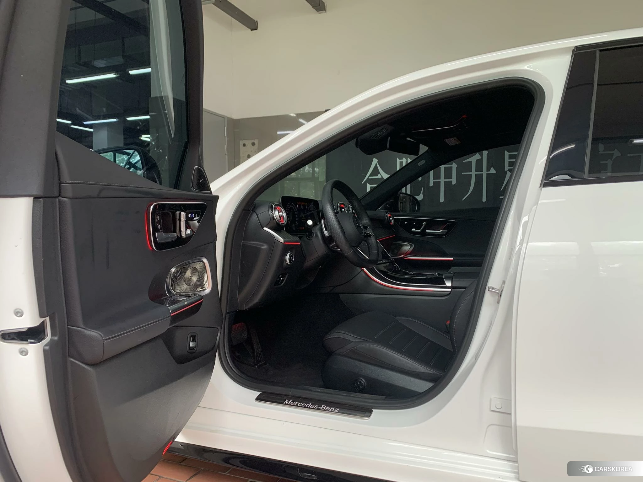 Mercedes-Benz C-class 2024 Белый из Китая, фото 4