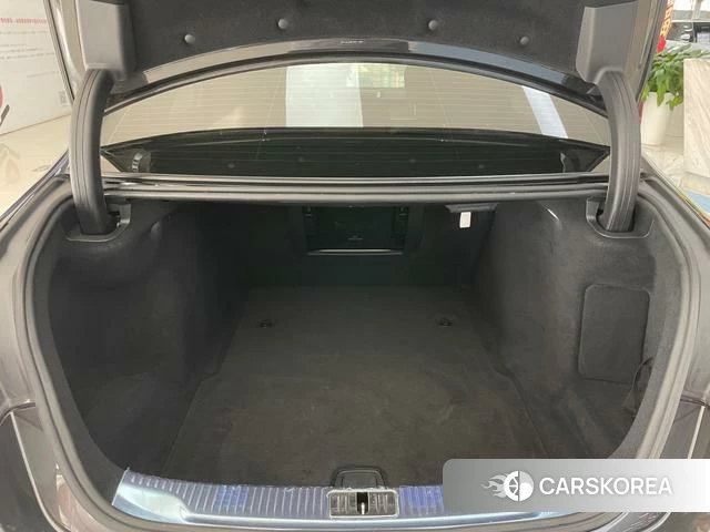 Mercedes-Benz S-Class 2023 Черный из Китая, фото 4