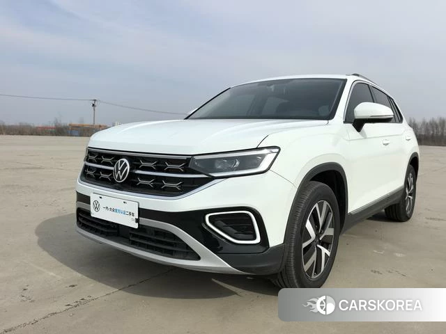 Volkswagen Tayron 2025 Белый из Китая, фото 4