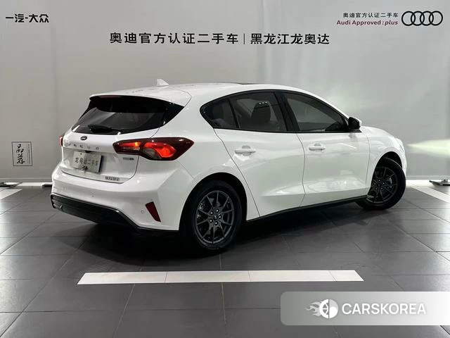 Ford Focus 2023 Белый из Китая, фото 4