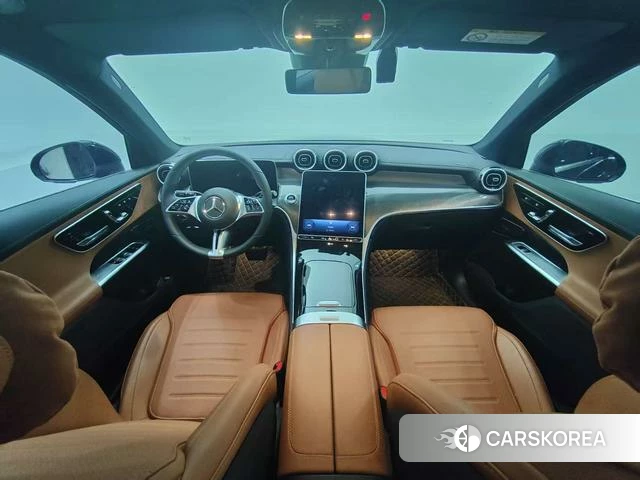 Mercedes-Benz GLC 2024 Черный из Китая, фото 4