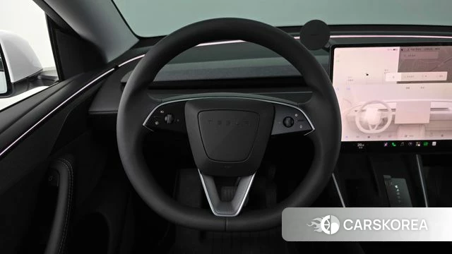 Tesla Model Y 2025 Белый из Кореи, фото 4