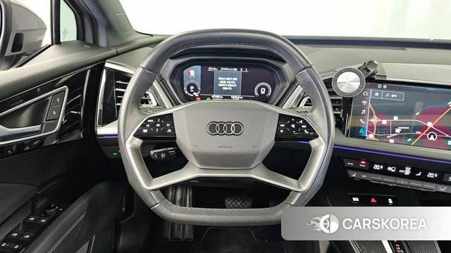 Audi Q4 e-Tron (F4) 2023 Серый из Кореи, фото 4