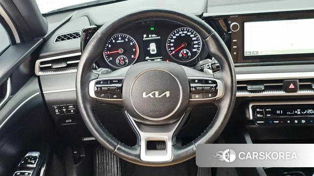 Kia K5 3rd generation 2023 Белый из Кореи, фото 4