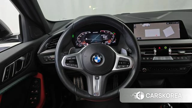 BMW 1 Series (F40) 2021 Белый из Кореи, фото 4