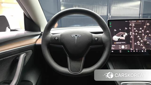 Tesla Model 3 2022 Белый из Кореи, фото 4