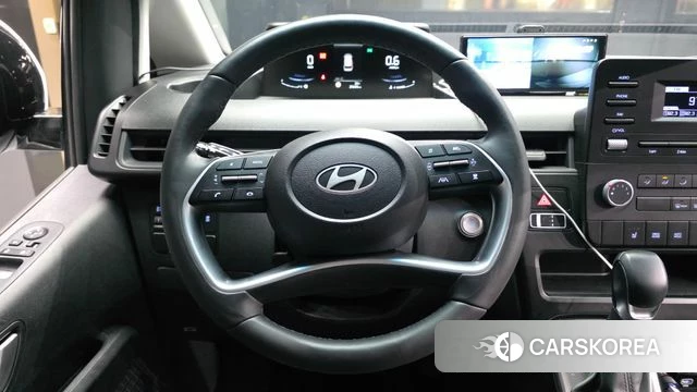 Hyundai Staria 2025 Белый из Кореи, фото 4