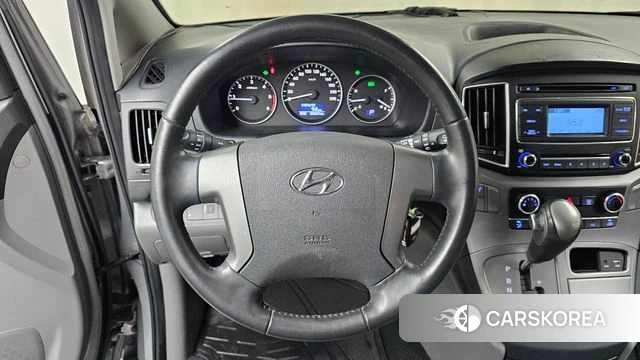 Hyundai The New Grand Starex 2021 Серебристо-серый из Кореи, фото 4