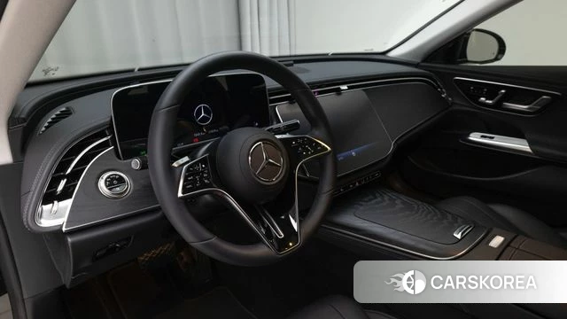 Mercedes-Benz E-Class W214 2025 Черный из Кореи, фото 4