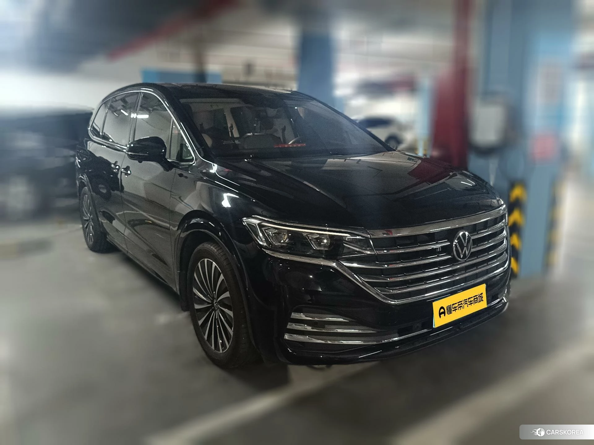 Volkswagen Viloran 2023 Черный из Китая, фото 4