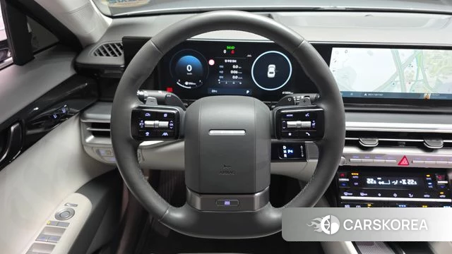 Hyundai Grandeur (GN7) 2023 Серебристо-серый из Кореи, фото 4