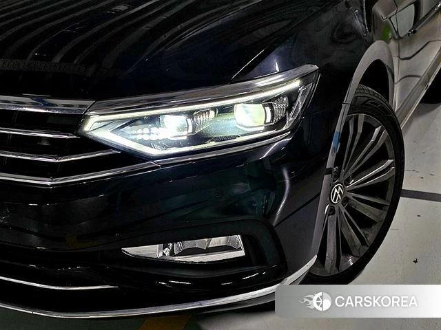 Volkswagen Passat GT (B8) 2022 Черный из Кореи, фото 4