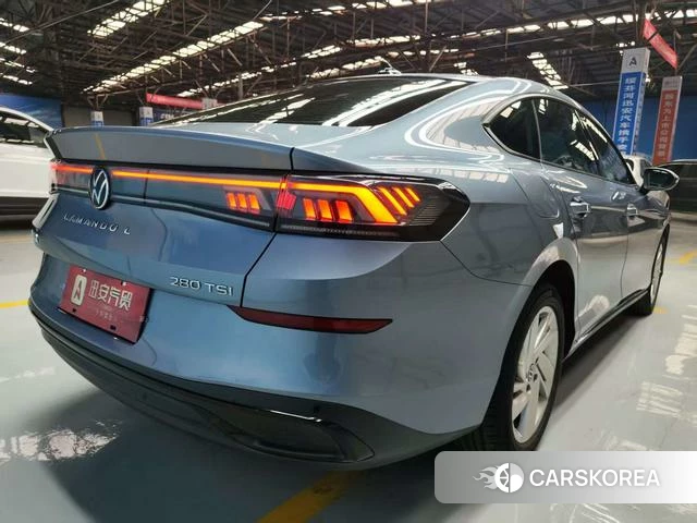 Volkswagen Lamando 2023 Синий из Китая, фото 4