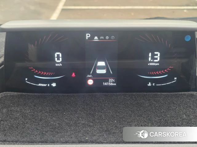Hyundai Staria 2025 Серебристо-серый из Кореи, фото 4