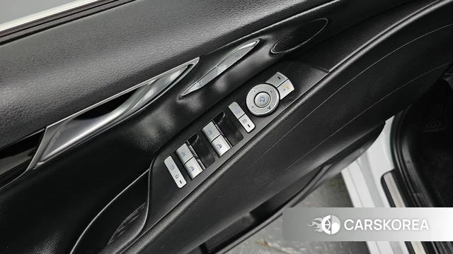 Genesis G80 (RG3) 2022 Белый из Кореи, фото 4