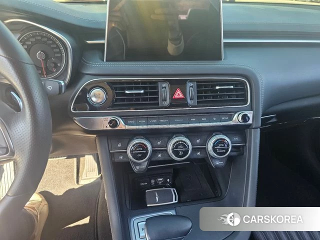 Genesis G70 2019 Красный из Кореи, фото 4