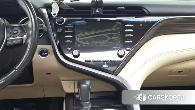 Toyota Camry (XV70) 2019 Черный из Кореи, фото 4