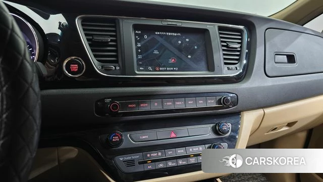 Kia The New Carnival 2018 Черный из Кореи, фото 4