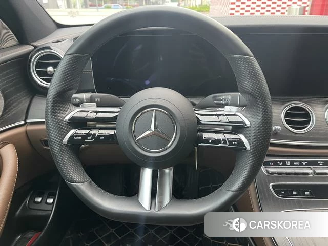 Mercedes-Benz E-Class 2022 Черный из Китая, фото 4