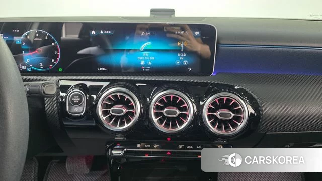 Mercedes-Benz A-Class W177 2020 Белый из Кореи, фото 4