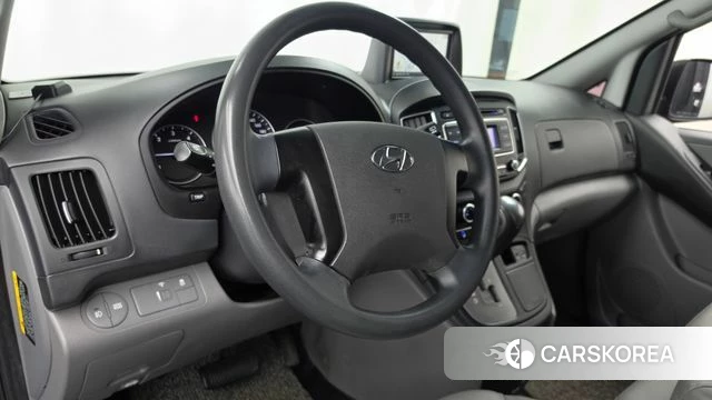 Hyundai The New Grand Starex 2018 Серебристо-серый из Кореи, фото 4