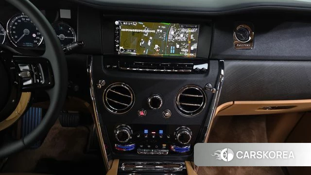 Rolls-Royce Cullinan 2023 Белый из Кореи, фото 4