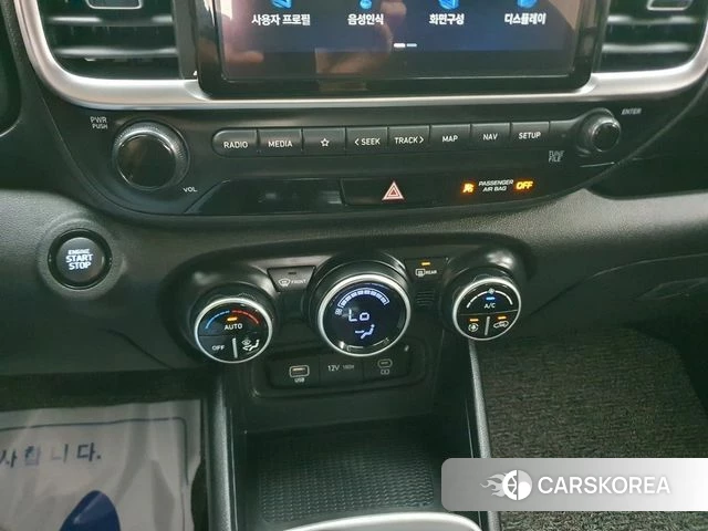 Hyundai Venue 2025 Цвет галактики из Кореи, фото 4