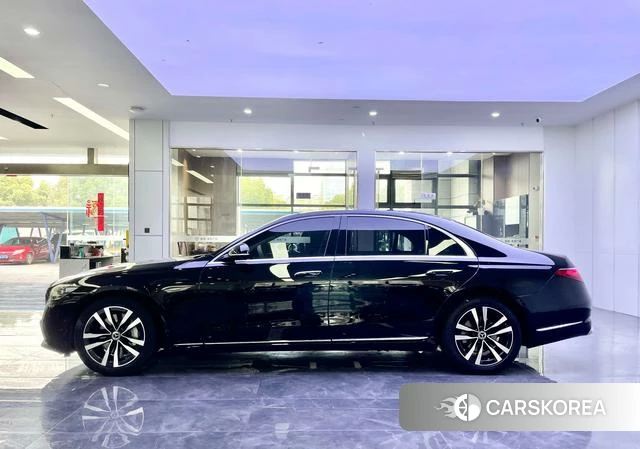 Mercedes-Benz S-Class 2023 Черный из Китая, фото 4