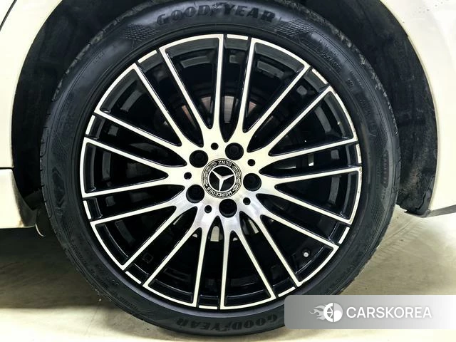 Mercedes-Benz C-class 2023 Белый из Китая, фото 4
