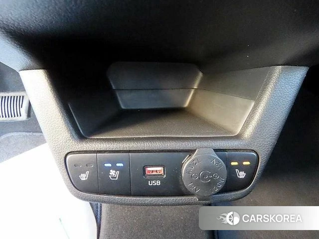 Kia The New Kia Ray 2023 Белый из Кореи, фото 4