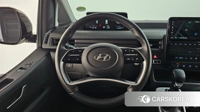 Hyundai Staria 2023 Белый из Кореи, фото 4