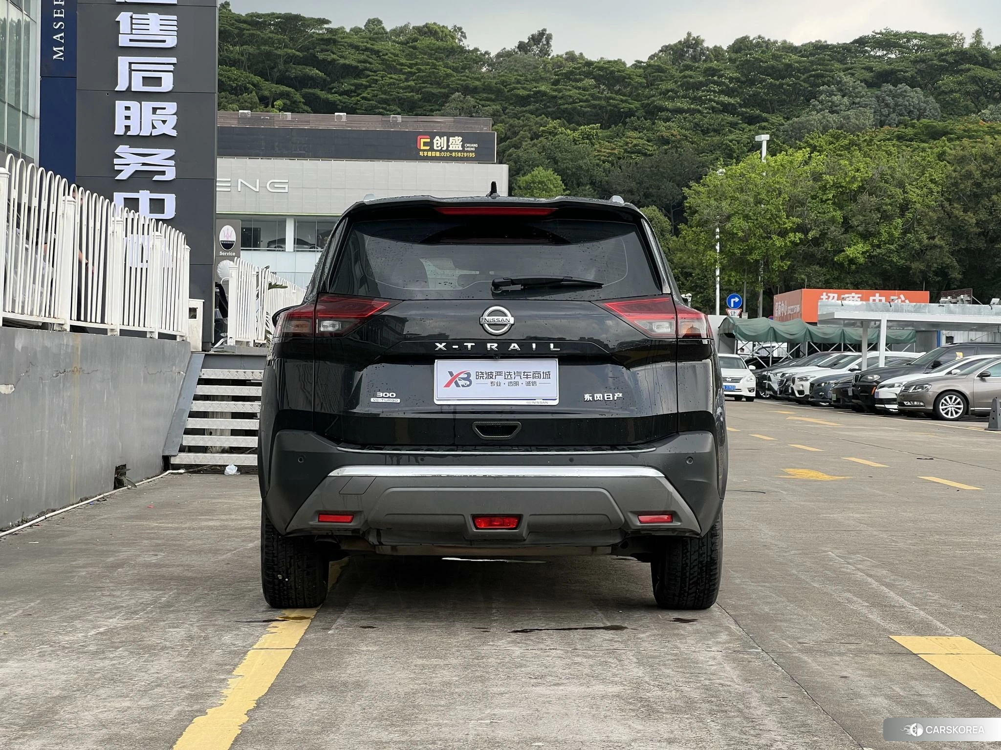 Nissan X-Trail 2021 Черный из Китая, фото 4
