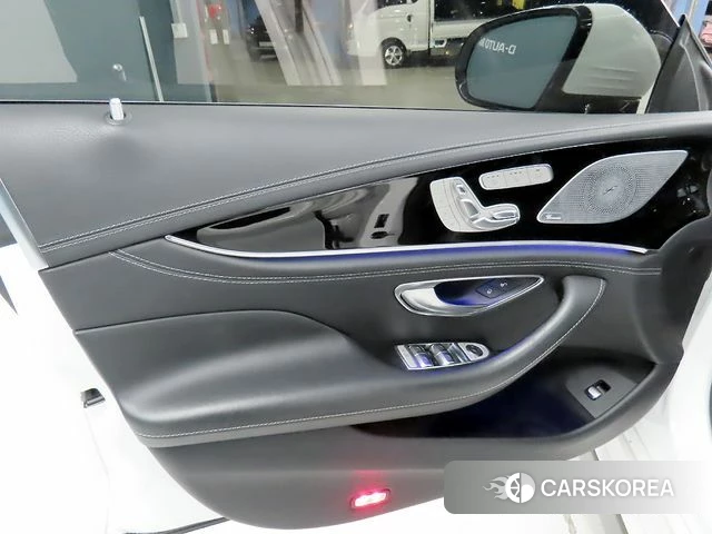 Mercedes-Benz AMG GT 2021 Белый из Кореи, фото 4