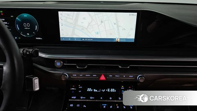 Hyundai Grandeur Hybrid (GN7) 2023 Белый из Кореи, фото 4